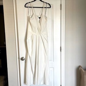 Love this dress, bought for my wedding/honeymoon, but I never wore it.